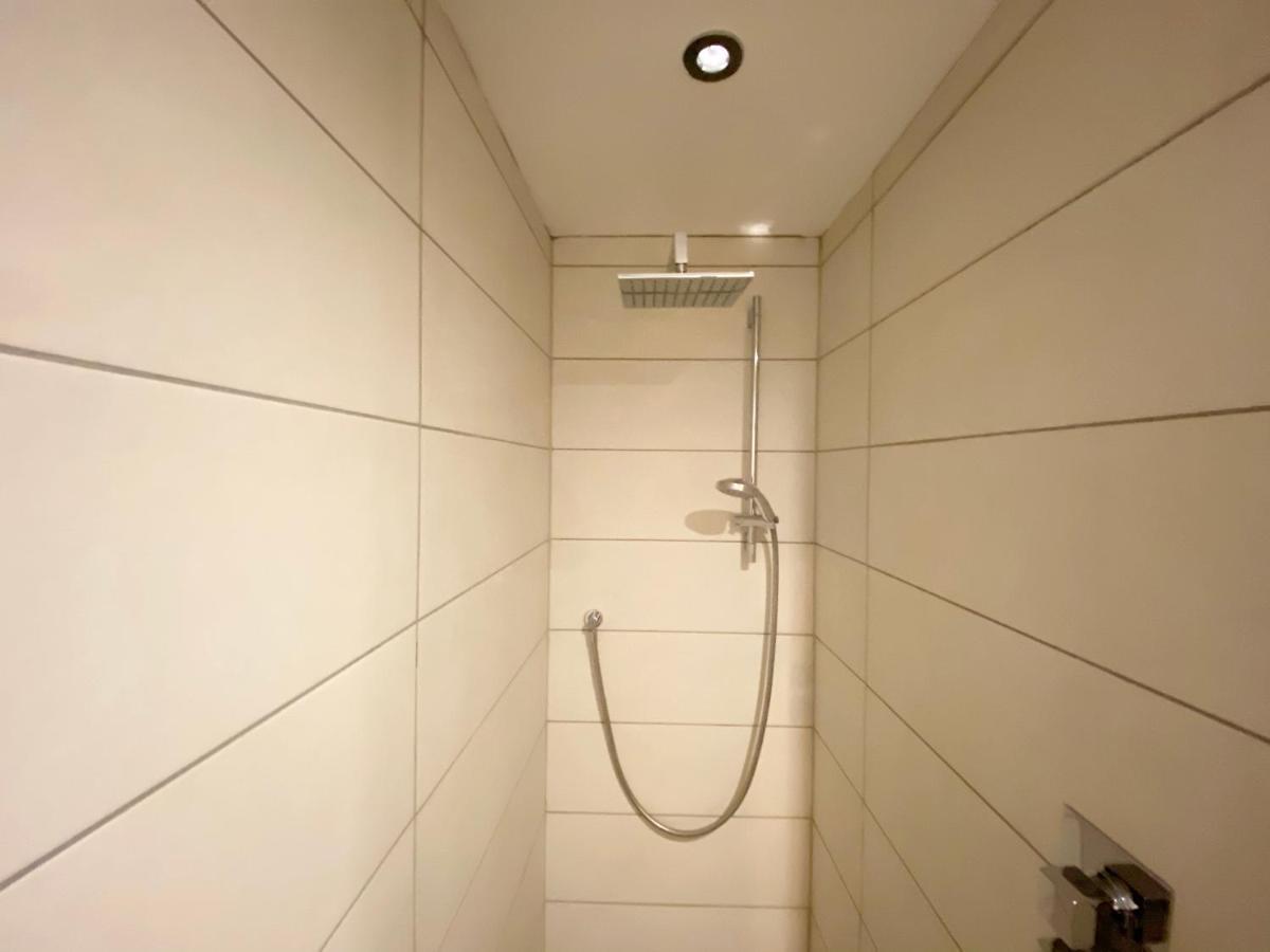 Studio At The Coach House Apartments ลีดส์ ภายนอก รูปภาพ